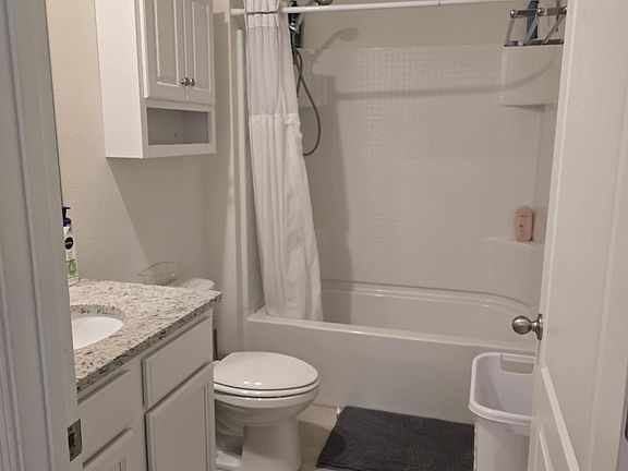 3rd image of 3170 Eastgrove Ter