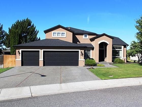 2nd image of 3013 Sonoran Dr