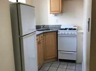 301 Halsey St APT 3, Brooklyn, NY 11216