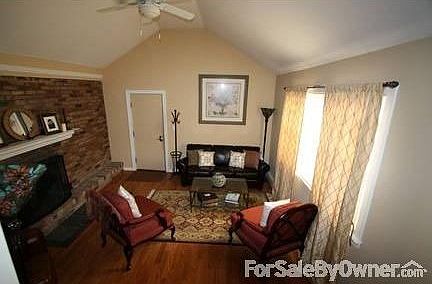 2nd image of 14 Birchwood Ln