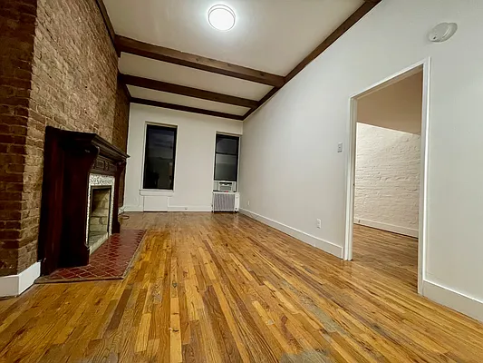 Rented by Building Equity Real Estate LLC | media 2