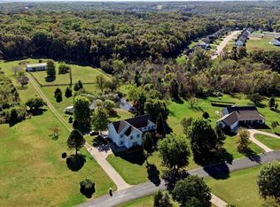 528 Grandview Farms Dr, Union, MO 63084