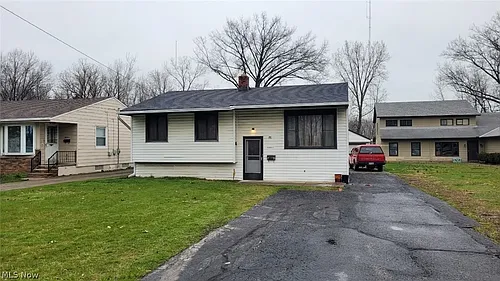 36813 Stevens Blvd Photo 1