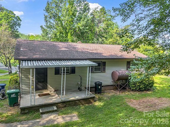 3rd image of 375 Bee Tree Rd