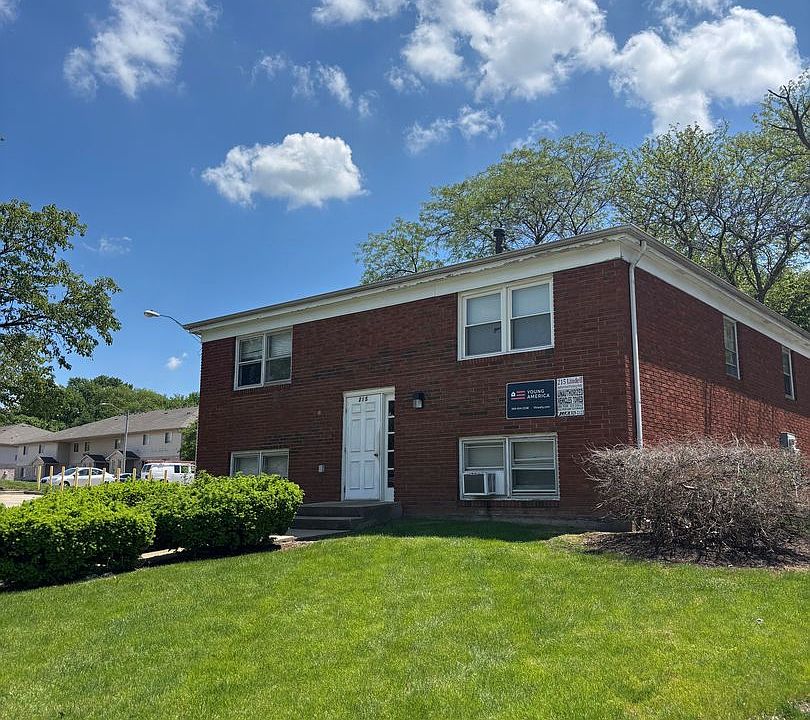 1st image of 215 Lindell Dr