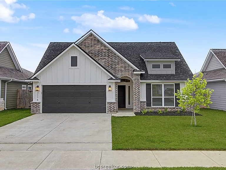 3116 Brady Ct — Photo 1
