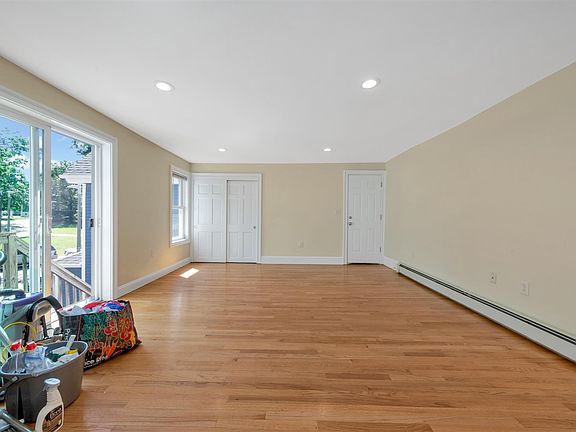 5th image of 4 School St #2