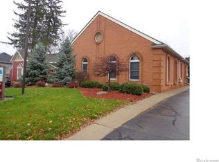 315 E Grand River Ave, Brighton, MI 48116