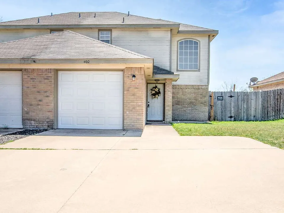 402 Deloris Dr