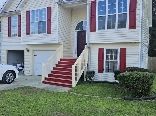 6923 Biscayne Blvd, Rex, GA 30273