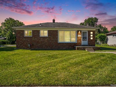 1209 Massoit Rd, Clawson, MI, 48017