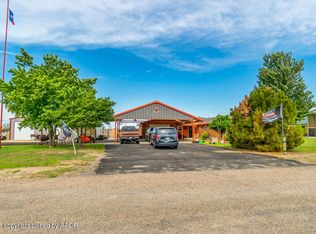 706 S Elm Ave, STINNETT, TX 79083