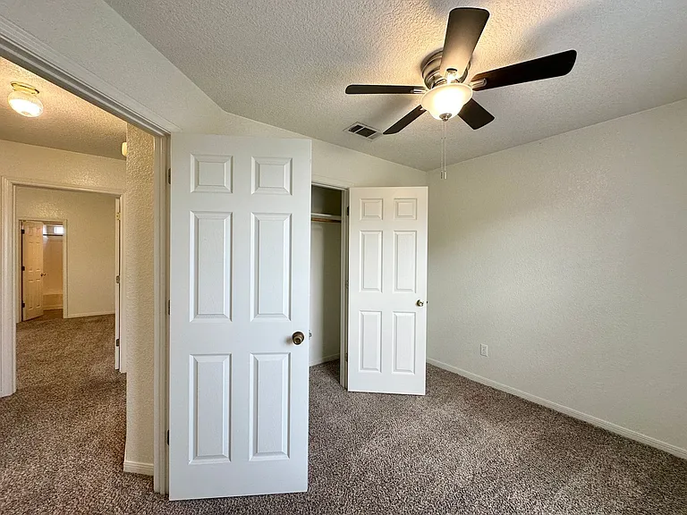 2508 Edgefield St — Photo 26
