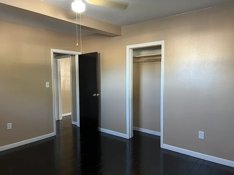 407 Engman St #1 — Photo 11