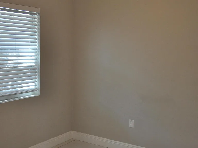 1216 NW 6th Ct #2 — Photo 14