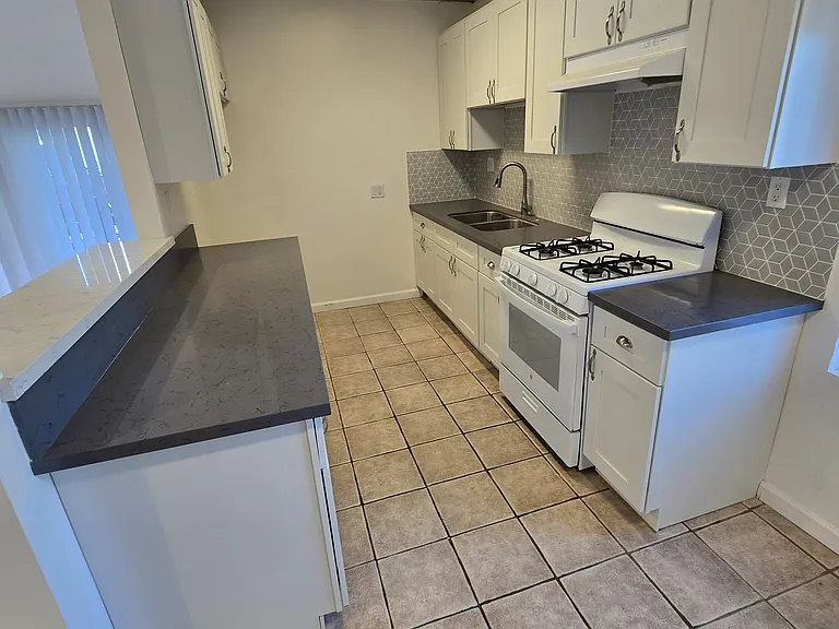 1138 N Parish Pl #101 — Photo 6