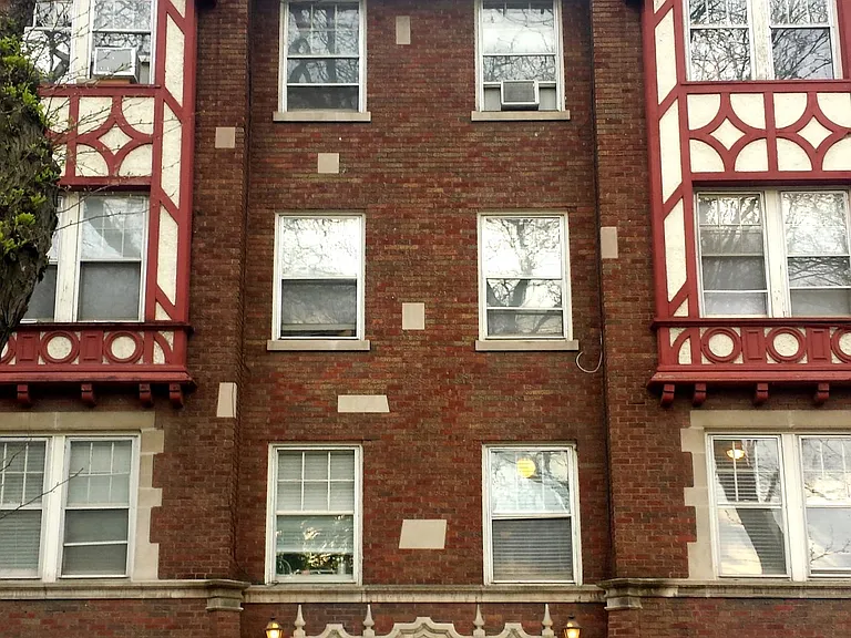 2129 N Dayton St #201 — Photo 8