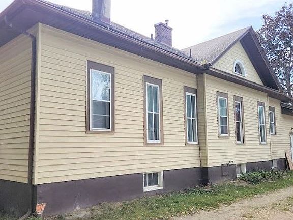 11 1/2 South Jackson Mason City, Iowa