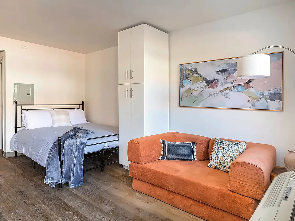 Furnished studio bedroom area