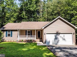 8371 Coolidge Cir, King George, VA