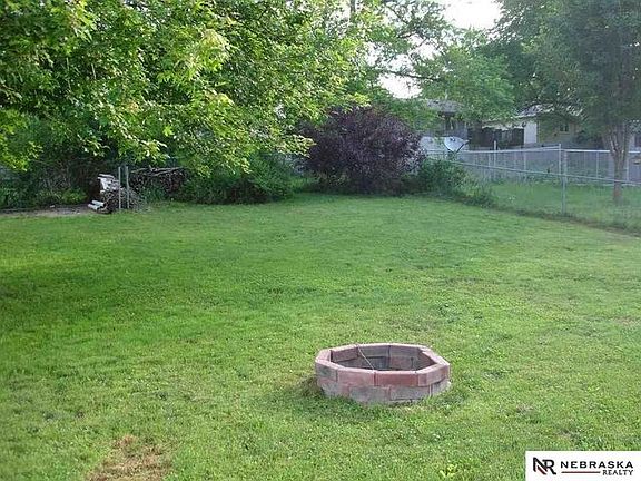 4th image of 24 Cypress St