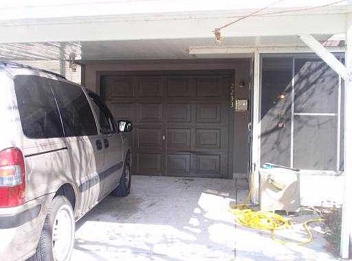 2nd image of 2233 SE Baron St
