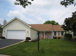 1821 Williamsburg Ave, Geneva, IL 60134