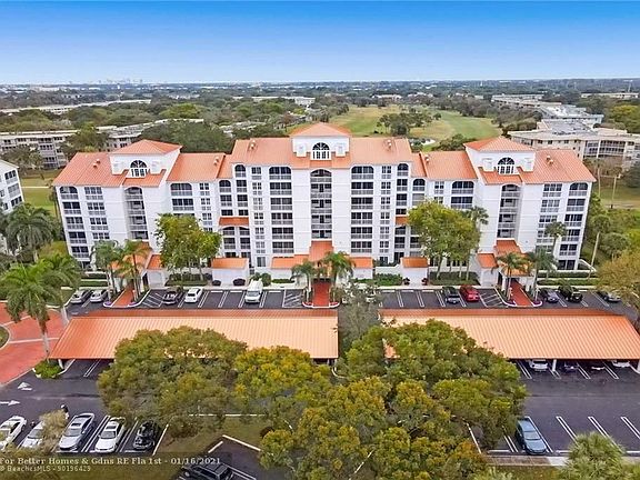 3rd image of 4114 W Palm Aire Dr APT 146A