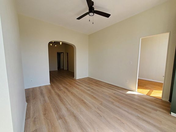 5th image of 2320 W 24th St #2