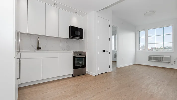 Rented by Nooklyn NYC LLC | media 19