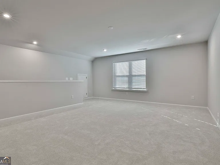 148 Soundview Trce — Photo 41