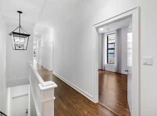 114 N Aberdeen St APT 3, Chicago, IL 60607