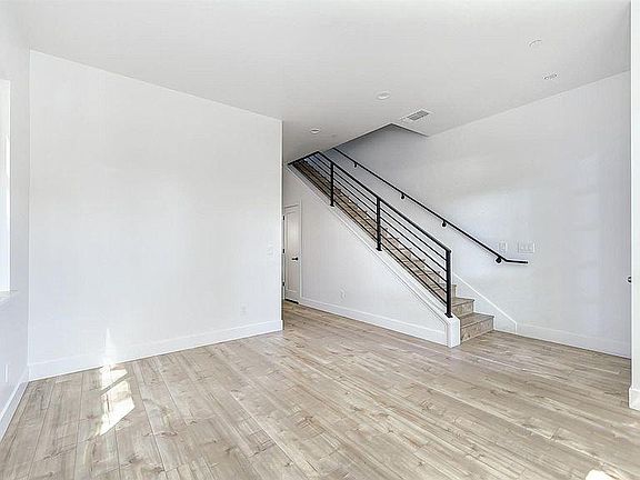 5th image of 1429 West St