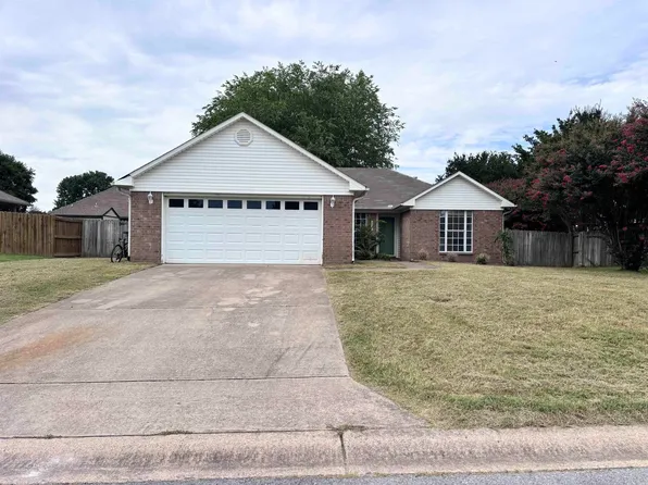 5320 Lantana Dr, Conway, AR 72034