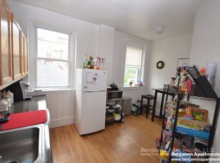 1589 Beacon St APT 13B, Brookline, MA 02446