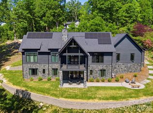241 Tower Cir, Laurel Park, NC 28739