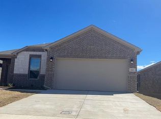 10517 Alpine Meadow Ln, Fort Worth, TX 76140