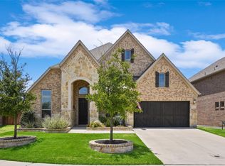 3914 Applewood Ln, Northlake, TX 76226