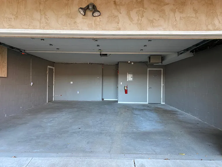 311 3rd St S #3 — Photo 33
