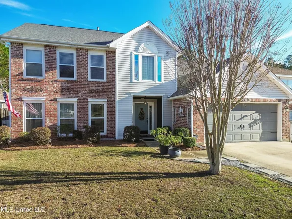 11318 River Bend Dr, Gulfport, MS 39503