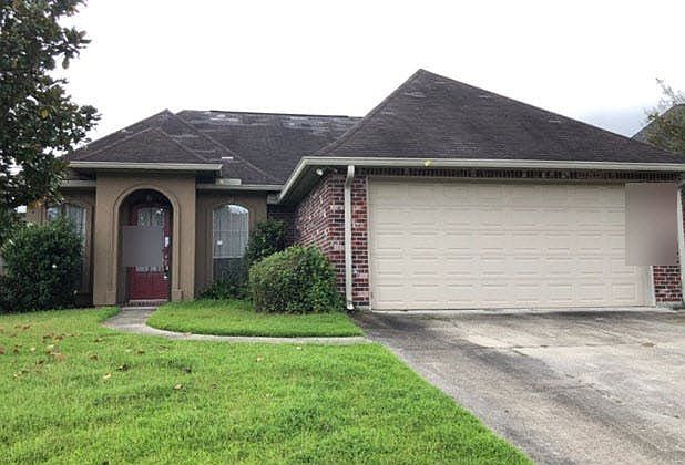1st image of 40427 Cross Ridge Ave