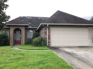 40427 Cross Ridge Ave, Gonzales, LA 70737