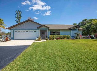 1760 17th St SW, Naples, FL 34117