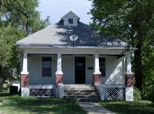 1018 W Day St, Herington, KS 67449