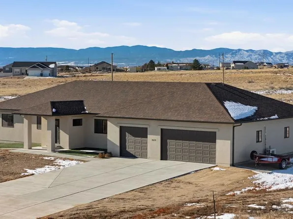 1619 N Calle Rosa Dr, Pueblo West, CO 81007