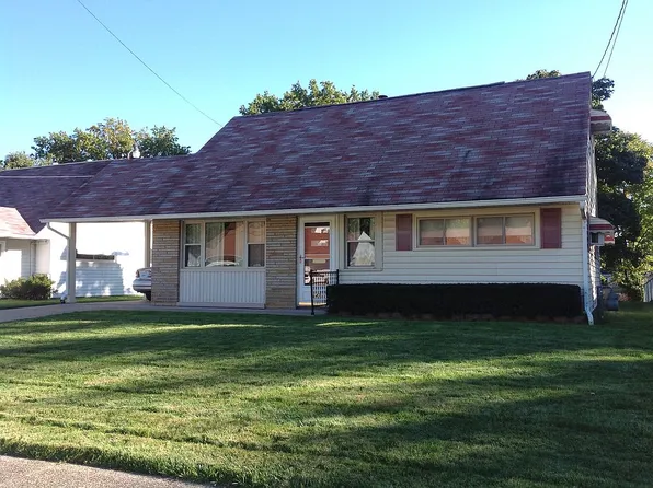 147 Catherine Ln, Alliance, OH 44601