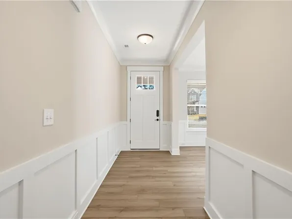 104 Brassy St, Suffolk, VA 23434