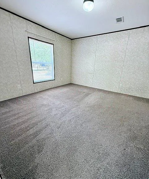 877 SE 38th Way — Photo 6