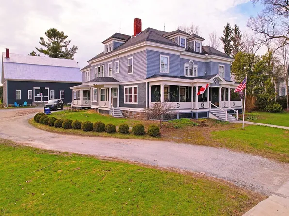 527 main Street, Enosburg, VT 05450