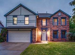 550 Lindly St, Grand Prairie, TX 75052
